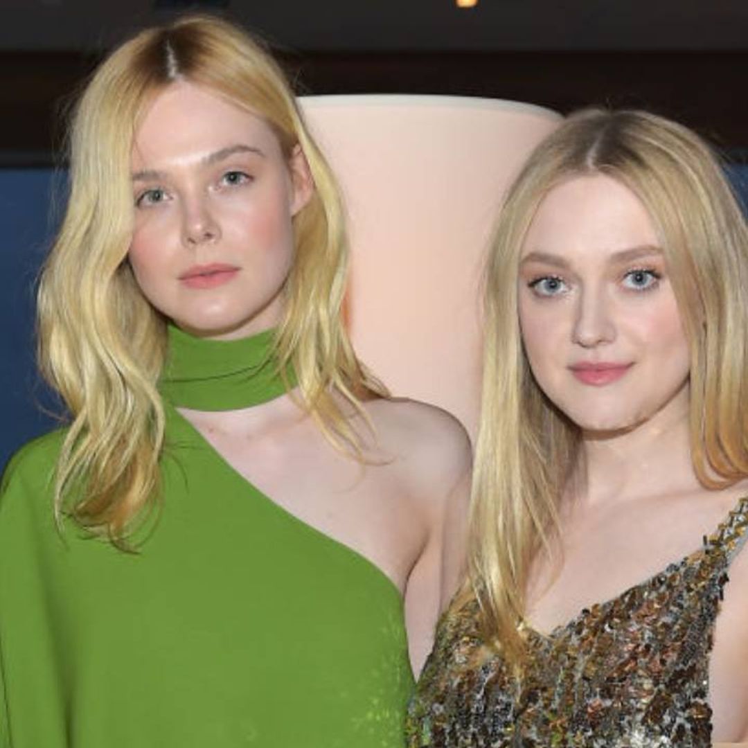Elle Fanning posts photo with sister Dakota and their beloved mom for heartfelt reason