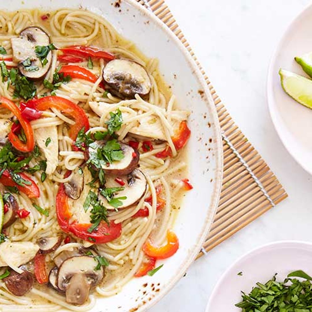 Madeleine Shaw's Pure Leaf Green Tea with Jasmine infused Thai Green Curry Noodle Soup recipe