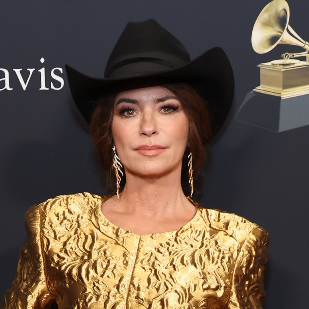 Shania Twain shares filter-free photo as she talks 'hard' transition ahead