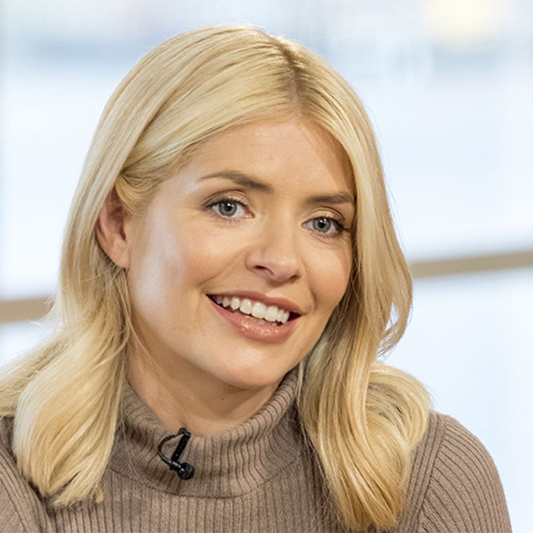 Lacy Lady! Holly Willoughby dazzles in stylish blue top
