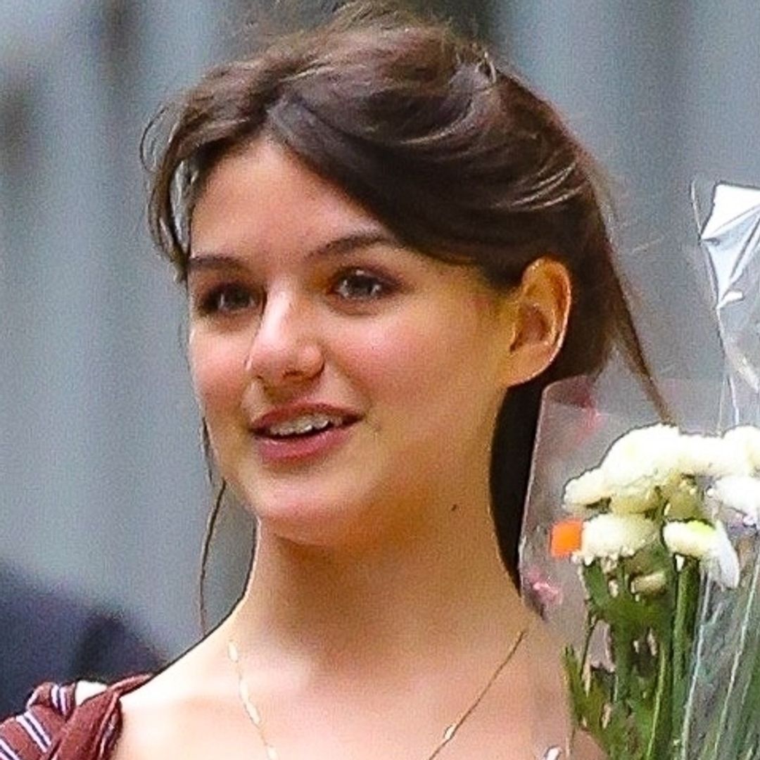 Suri Cruise, 18, showcases bold new look at NYC prom, weeks before moving out of family home