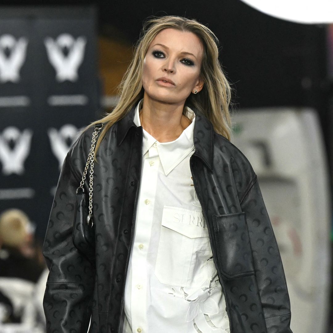 Kate Moss' uncanny lookalike just fooled everyone at Paris Fashion Week