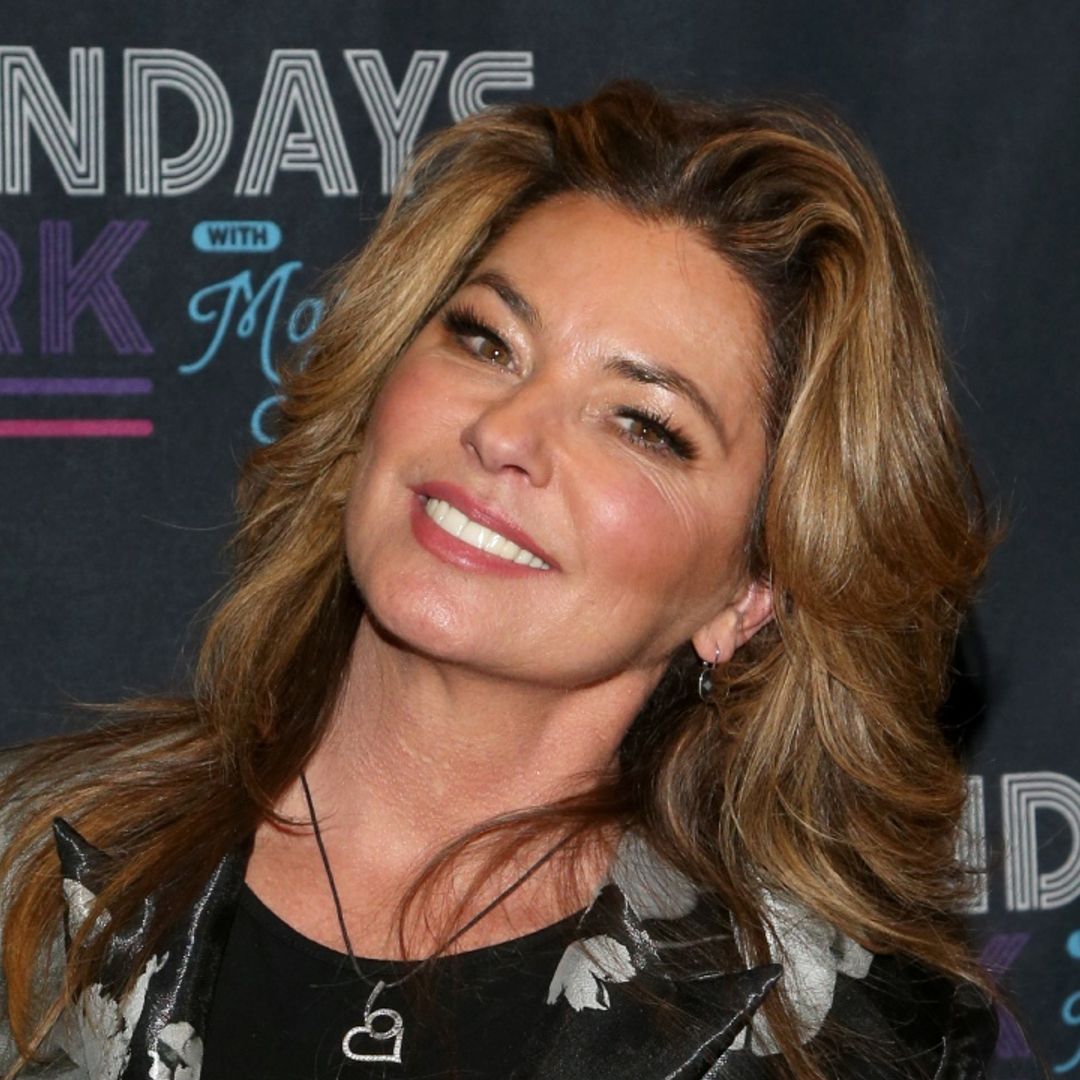 Shania Twain reveals special 'date' in red-hot throwback photo