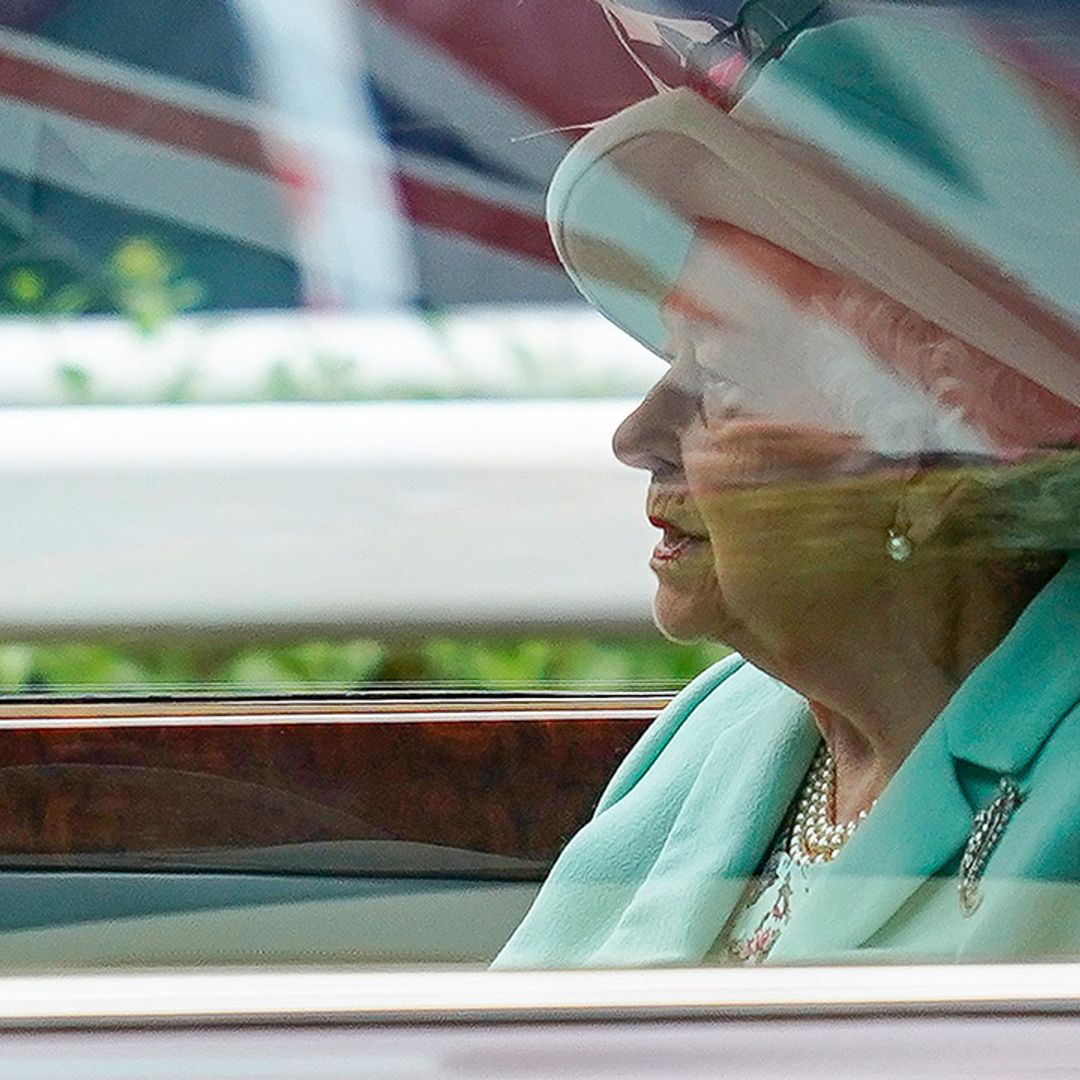 The Queen delights fans in chic pastel outfit on final day of Royal Ascot