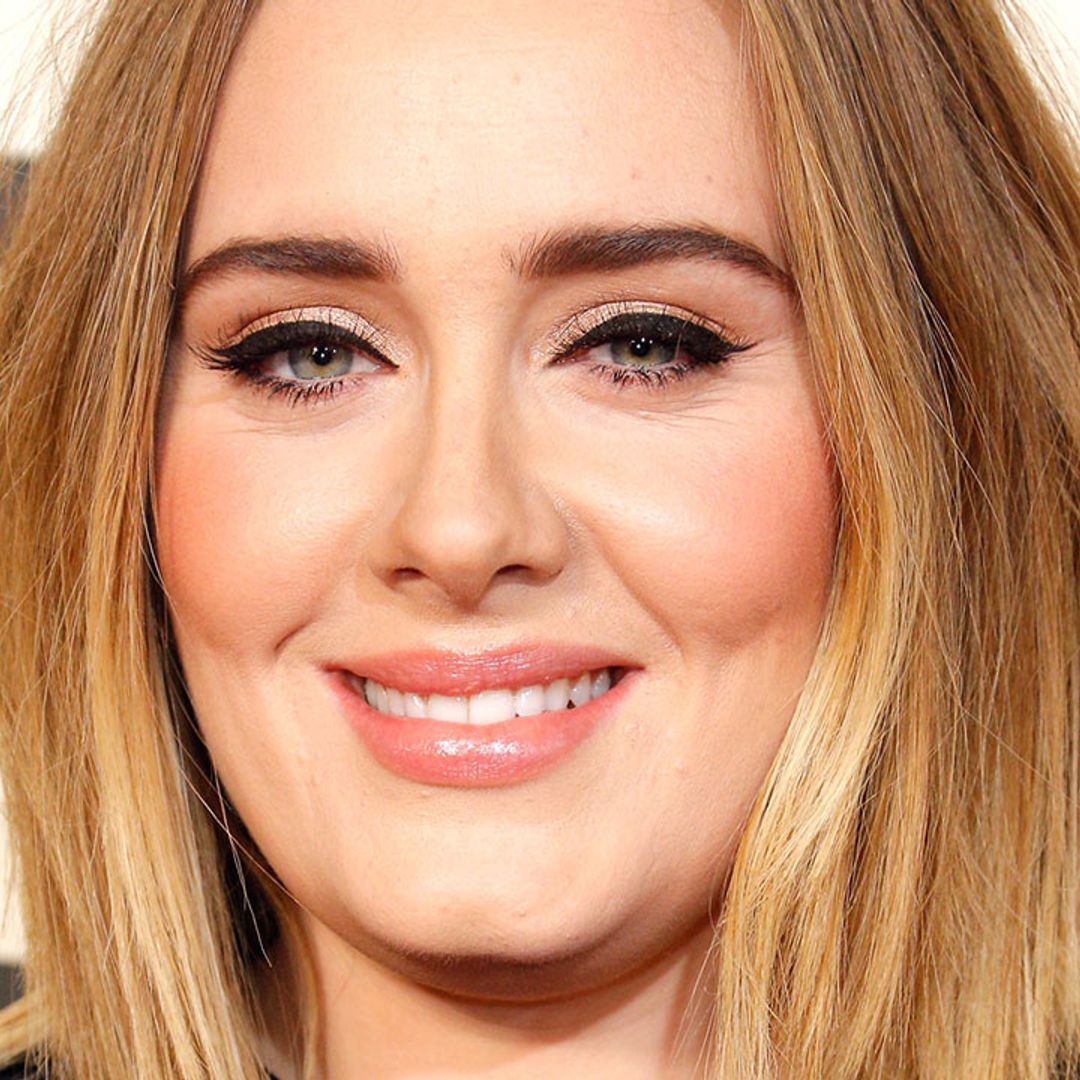 Adele looks stunning in skinny jeans as she poses in gorgeous Los Angeles garden