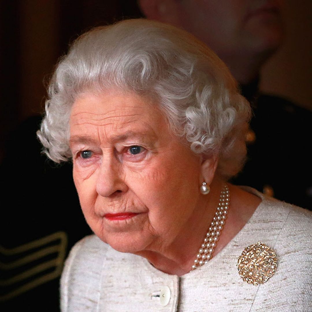 The Queen reacts to cancer diagnosis of employee's wife
