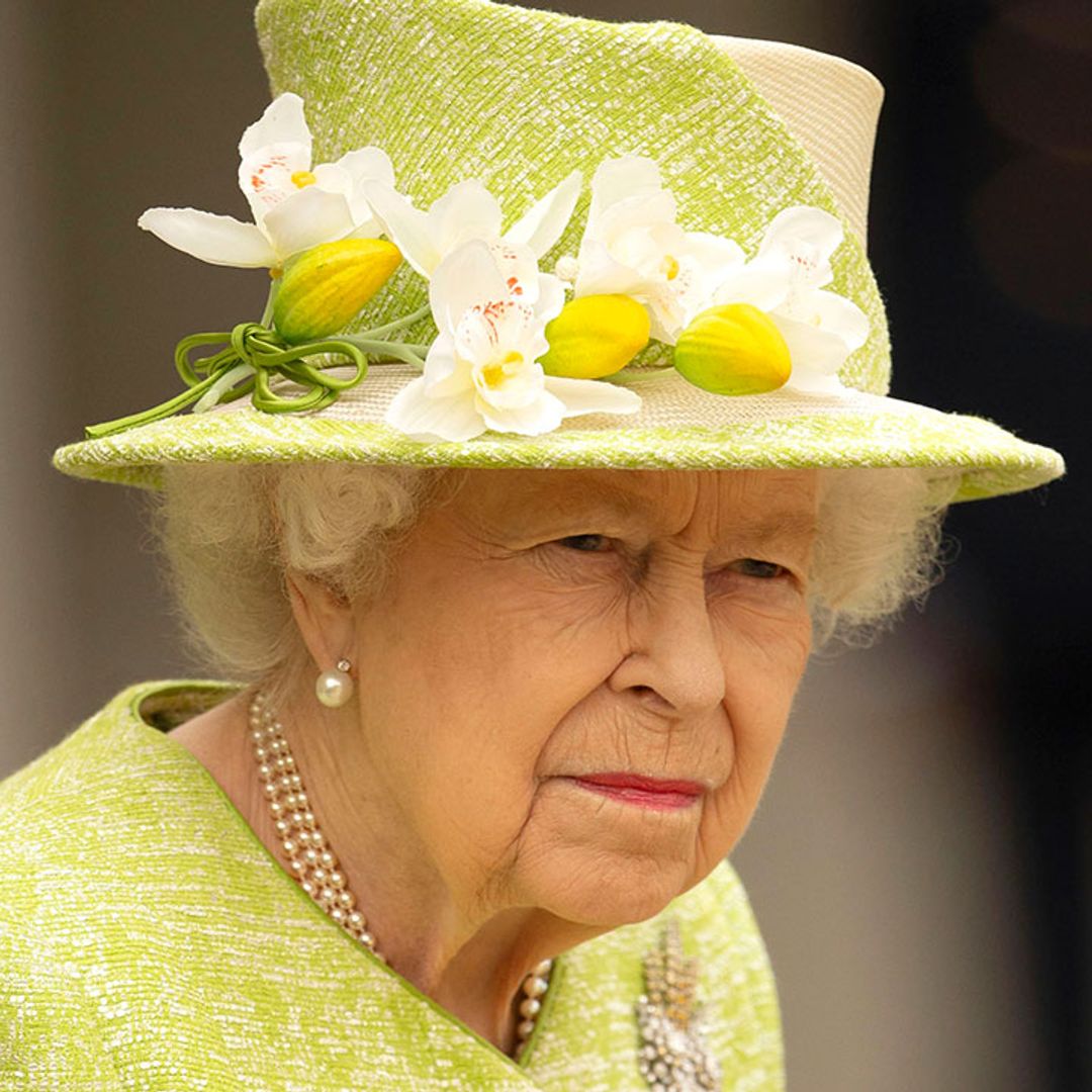 The Queen mourns sad death of close family friend