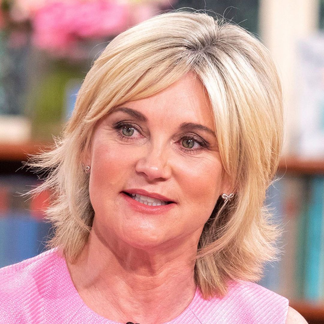 Anthea Turner taken to hospital after suffering painful injury - details