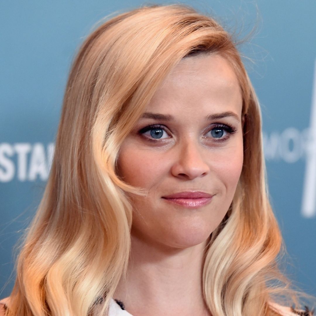 Reese Witherspoon looks unrecognizable in incredibly surreal throwback