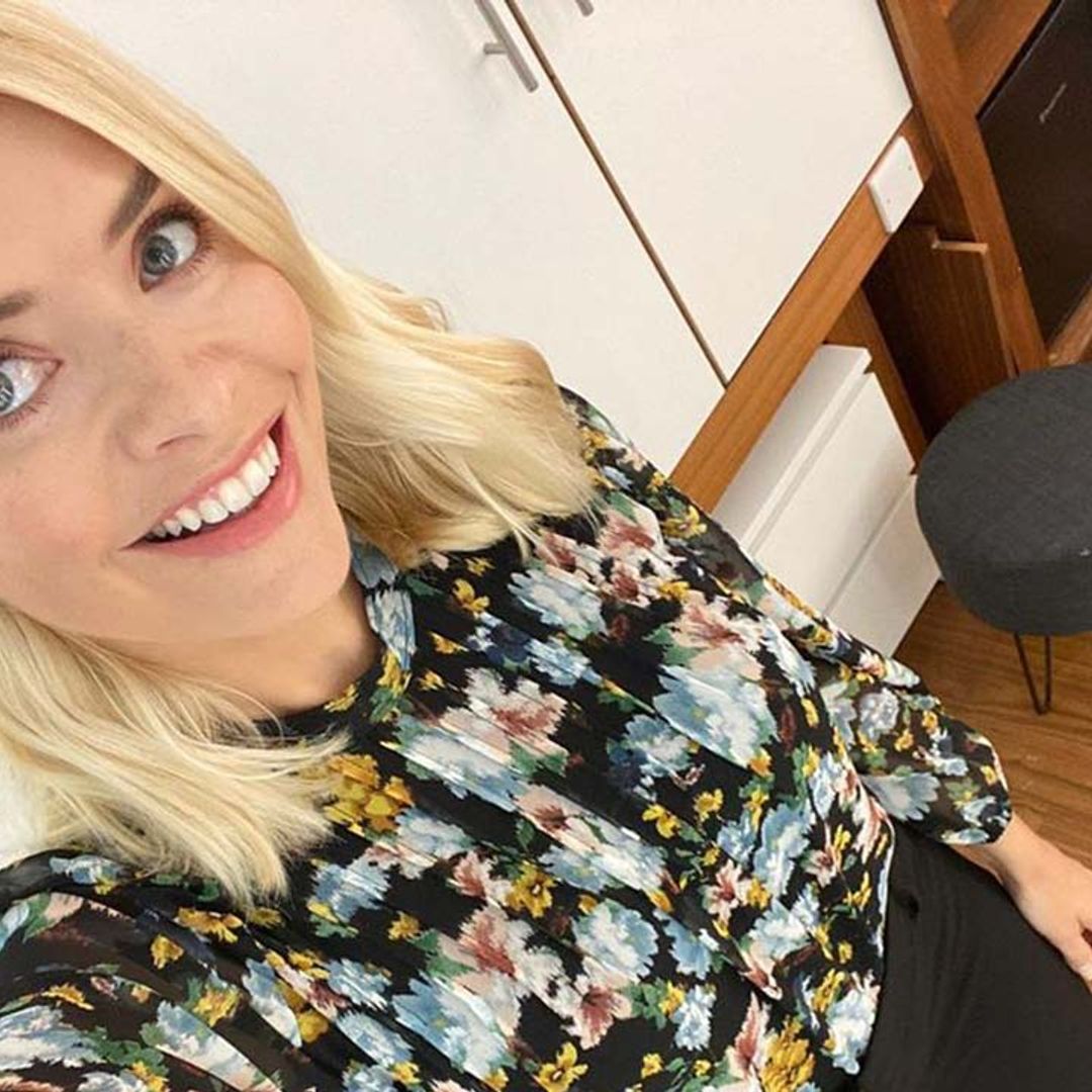Holly Willoughby's £16 Mango blouse looks like it's worth hundreds