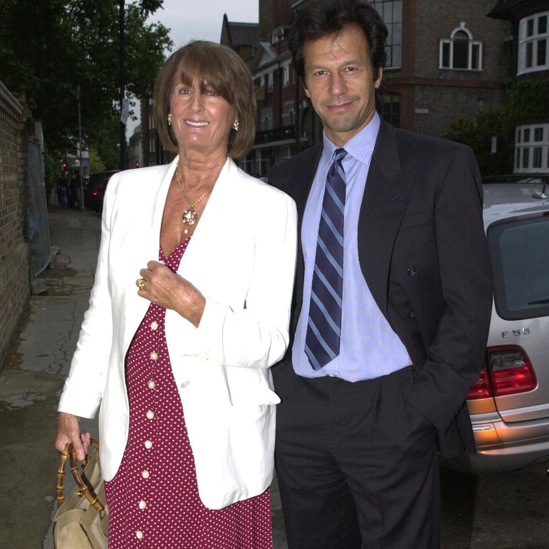  Imprisoned Imran Khan pens emotional message following death of Lady Annabel Goldsmith