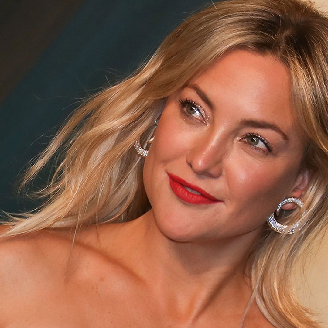 Kate Hudson strips down for candid Golden Globes afterparty photo