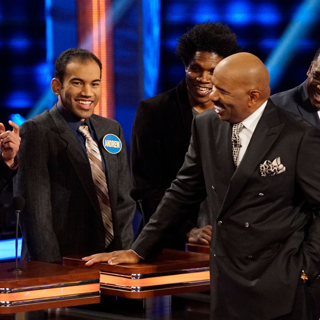 CELEBRITY FAMILY FEUD - "Lance Bass vs Kellie Pickler and Ernie Hudson vs Nene Leakes" - The celebrity families competing to win cash for their charities feature the families from award-winning country music recording artist Kellie Pickler; and Lance Bass, member of the multi-platinum pop boy band *NSYNC. In a separate game, family members from NeNe Leakes, star of Walt Disney Television via Getty Images's "To Tell the Truth," will compete against the family of actor Ernie Hudson. ROSS HUDSON, ANDREW HUDSON, RAHAMAN ROCKY HUDSON, STEVE HARVEY, ERNIE HUDSON JR.
