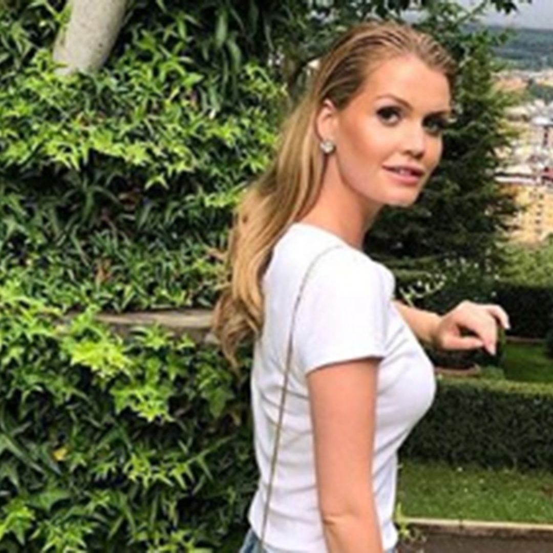 Lady Kitty Spencer just wore a simple T-shirt and jeans and looks more gorgeous than ever