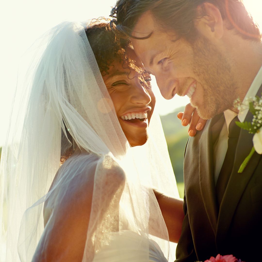 Real brides anonymously share their wedding day regrets