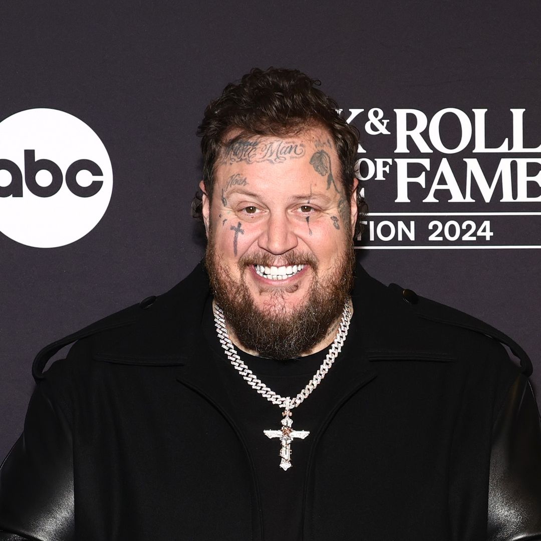 Jelly Roll makes bold statement after 100 lb weight loss: 'Next year you won't recognize me'