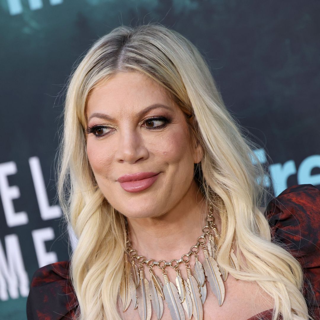 Tori Spelling shocks fans with pre-plastic surgery photo as she shares message to 15-year-old self