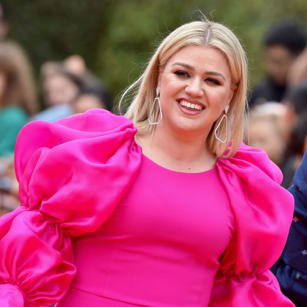 Kelly Clarkson delivers exciting news amid bitter legal fight with family