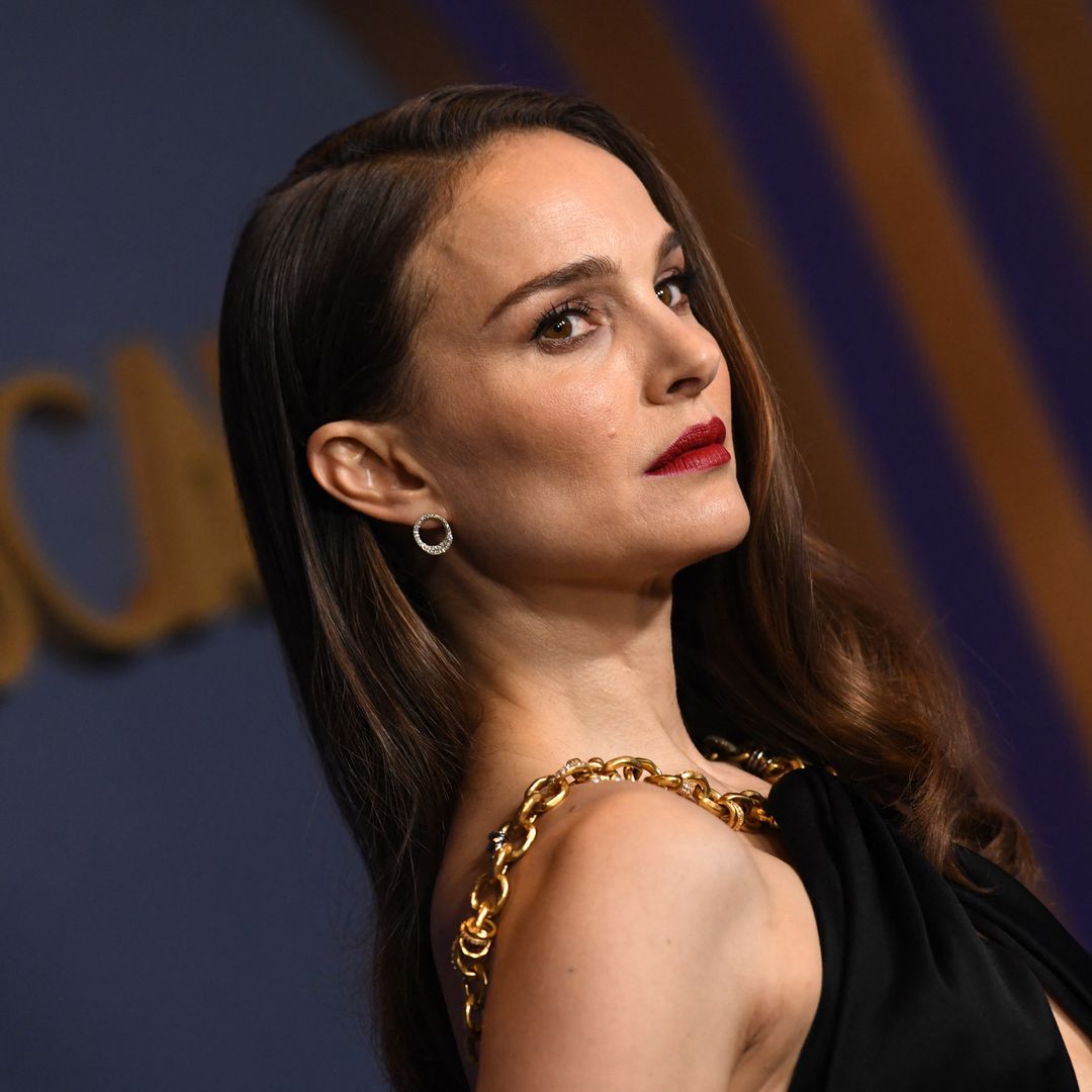 Natalie Portman turns heads in revealing lacy dress - see photos