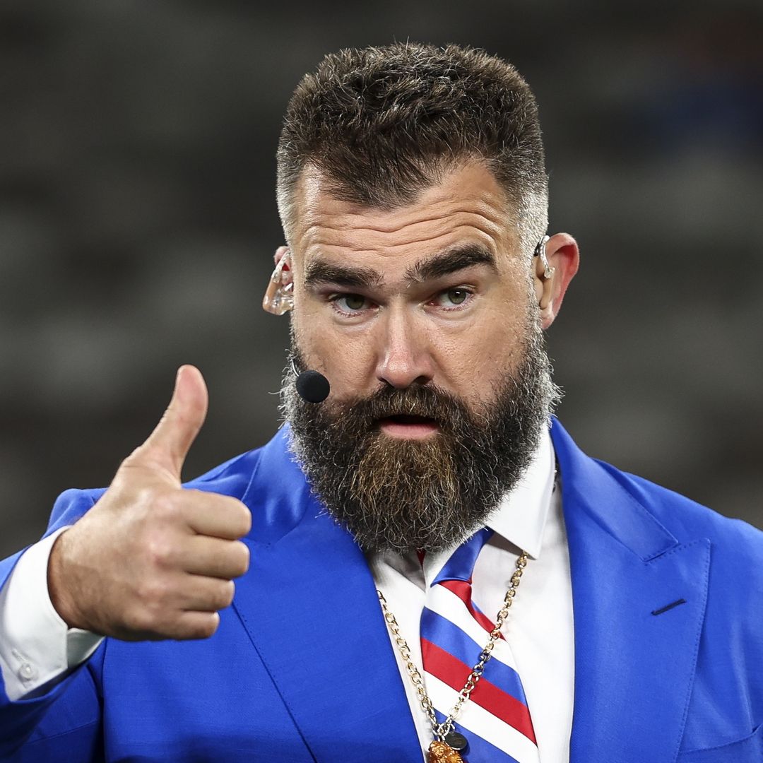 Jason Kelce destroys fan's phone after homophobic comments about Travis Kelce and Taylor Swift