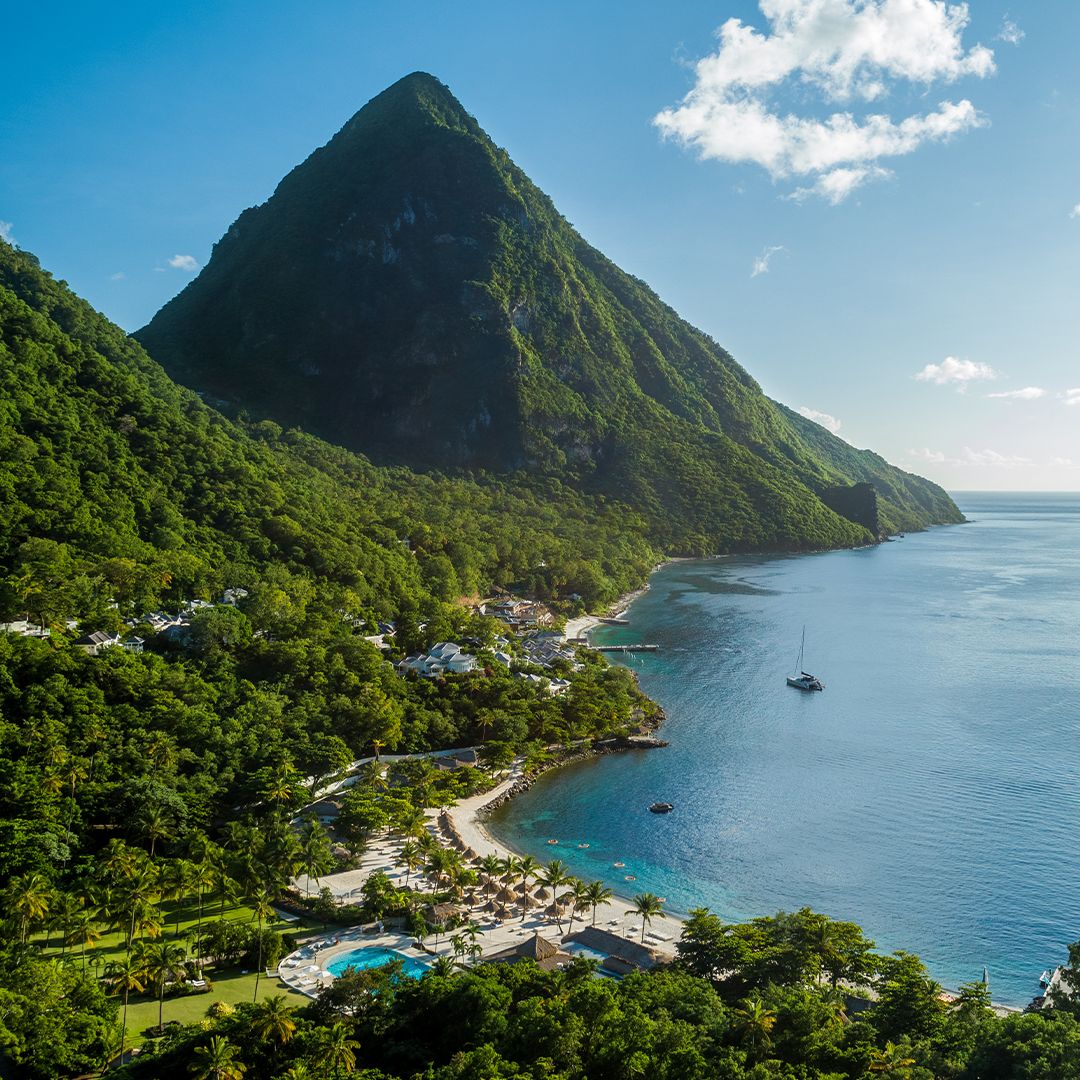 Discover Caribbean luxury: explore where to stay and what to do in Grenada and St. Lucia