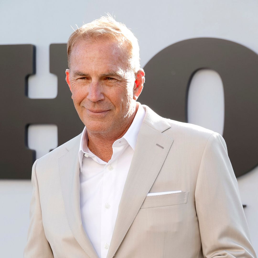 Kevin Costner joined by 5 of his children at Horizon premiere — and his 3 sons tower over him