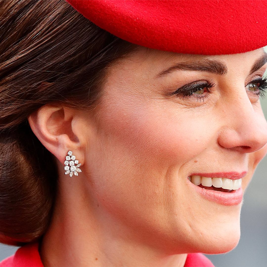 Kate Middleton is Now Using Microbags — Kate Middleton Fashion Bag Royal  Family