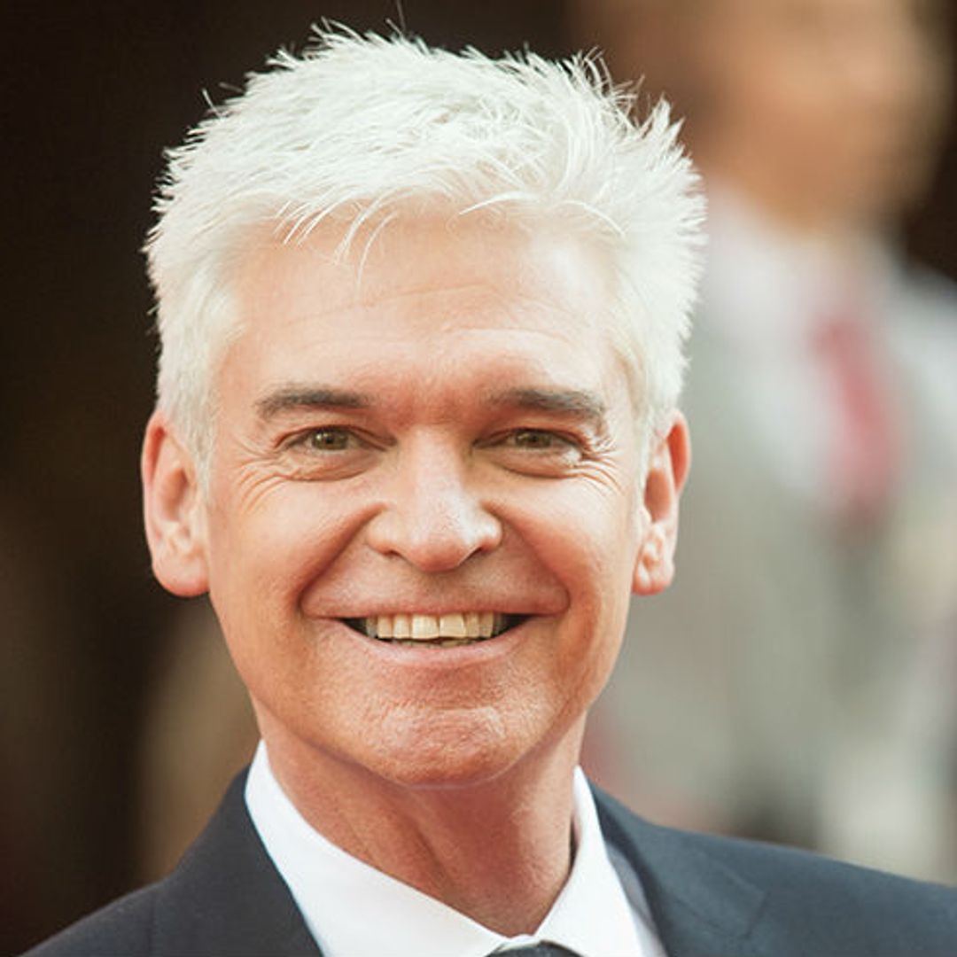 Phillip Schofield poses for rare family photo with wife and daughters during Maldives holiday