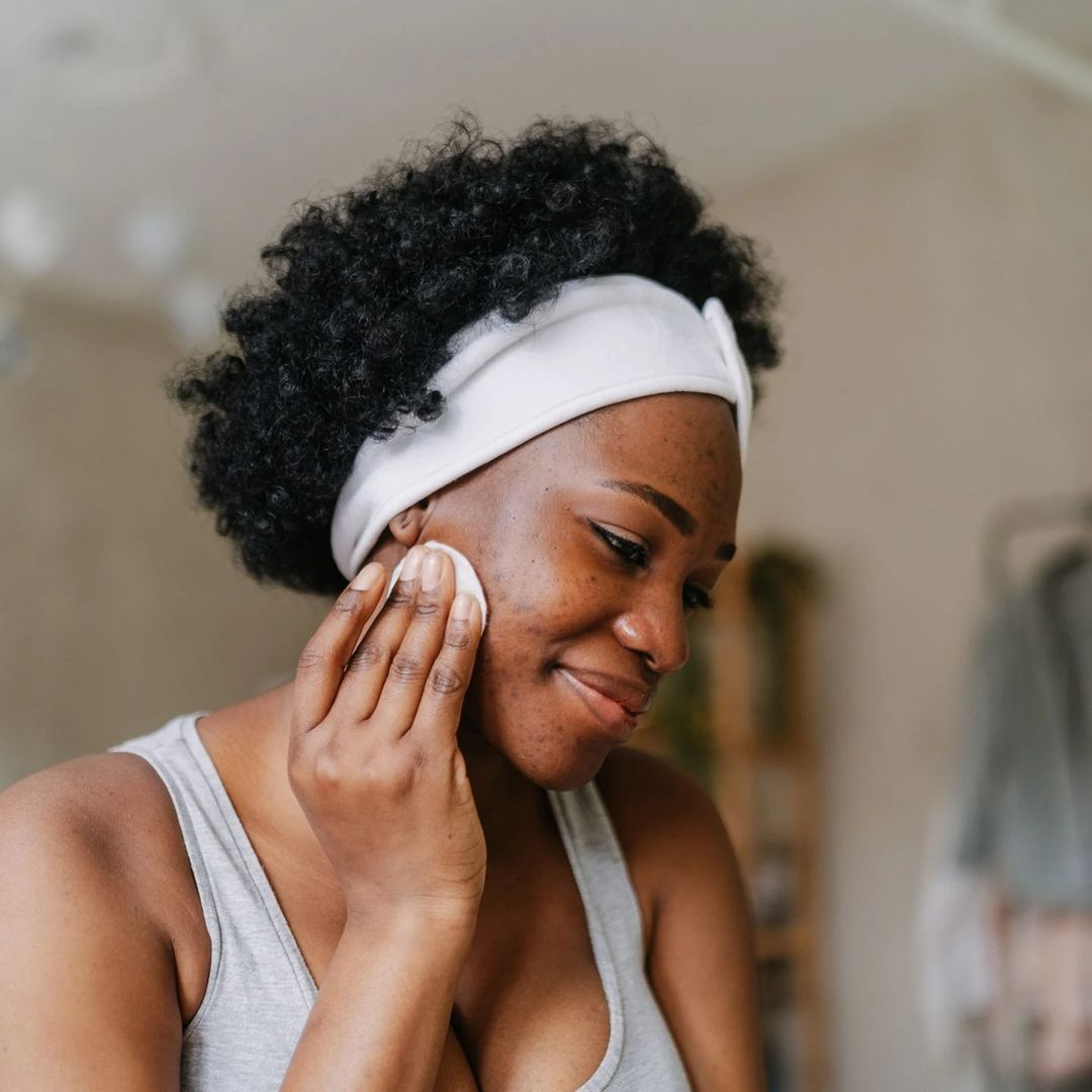 Hormonal acne? This 3-Step skincare system might be your answer 