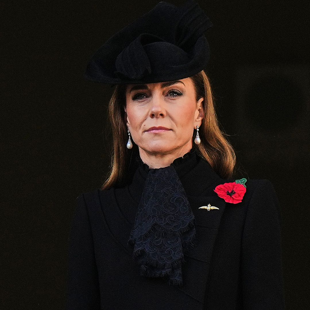 Princess Kate subtly breaks with tradition during sombre Remembrance Sunday appearance