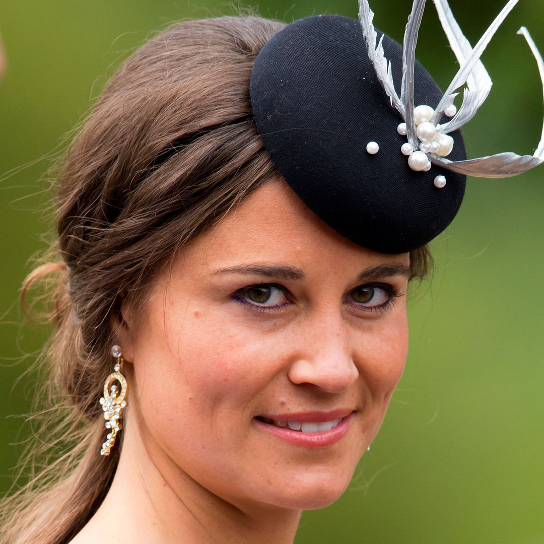 Is Pippa Middleton's hip-hugging mermaid dress her most splendid look yet?