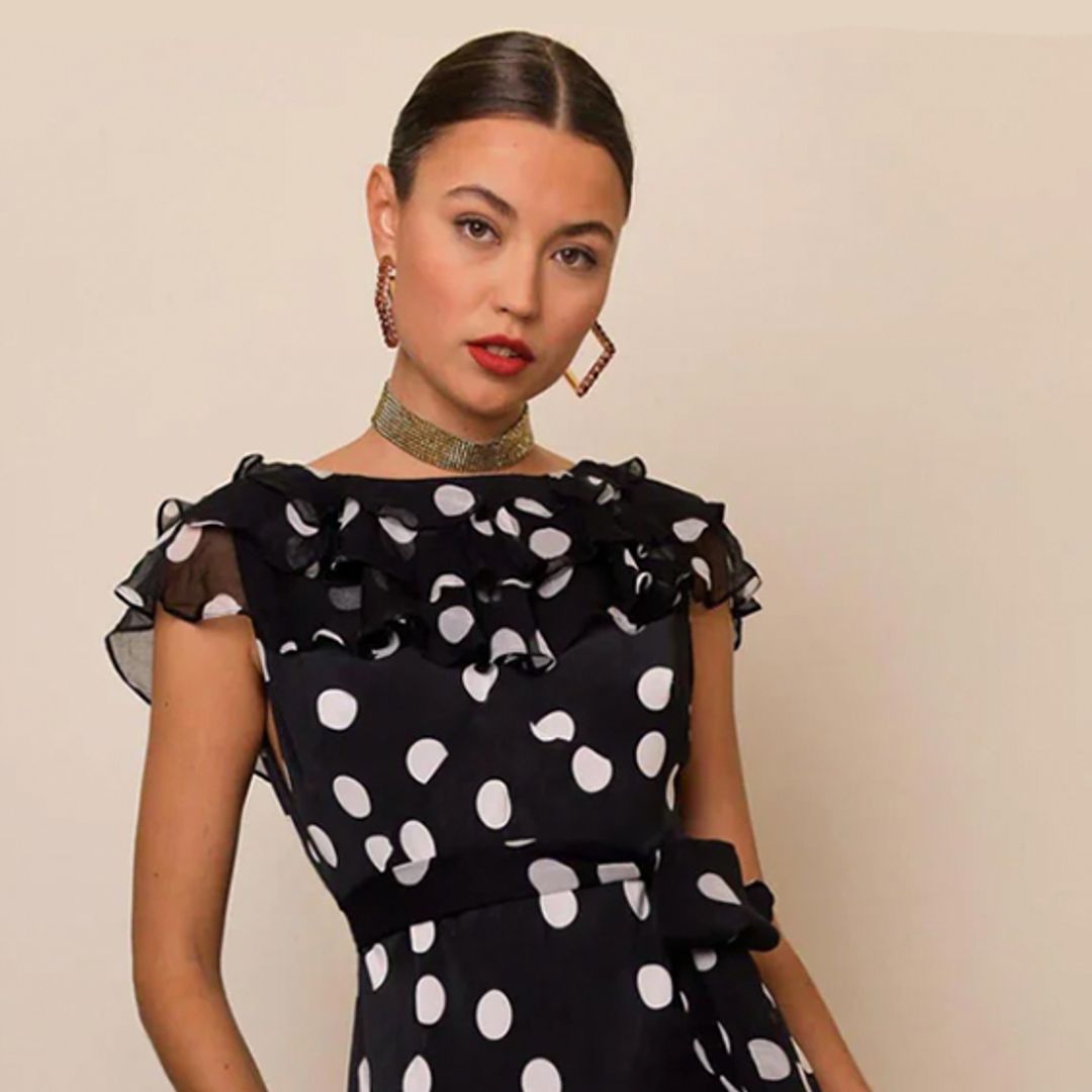 Share 155+ long polka dot dress latest - seven.edu.vn