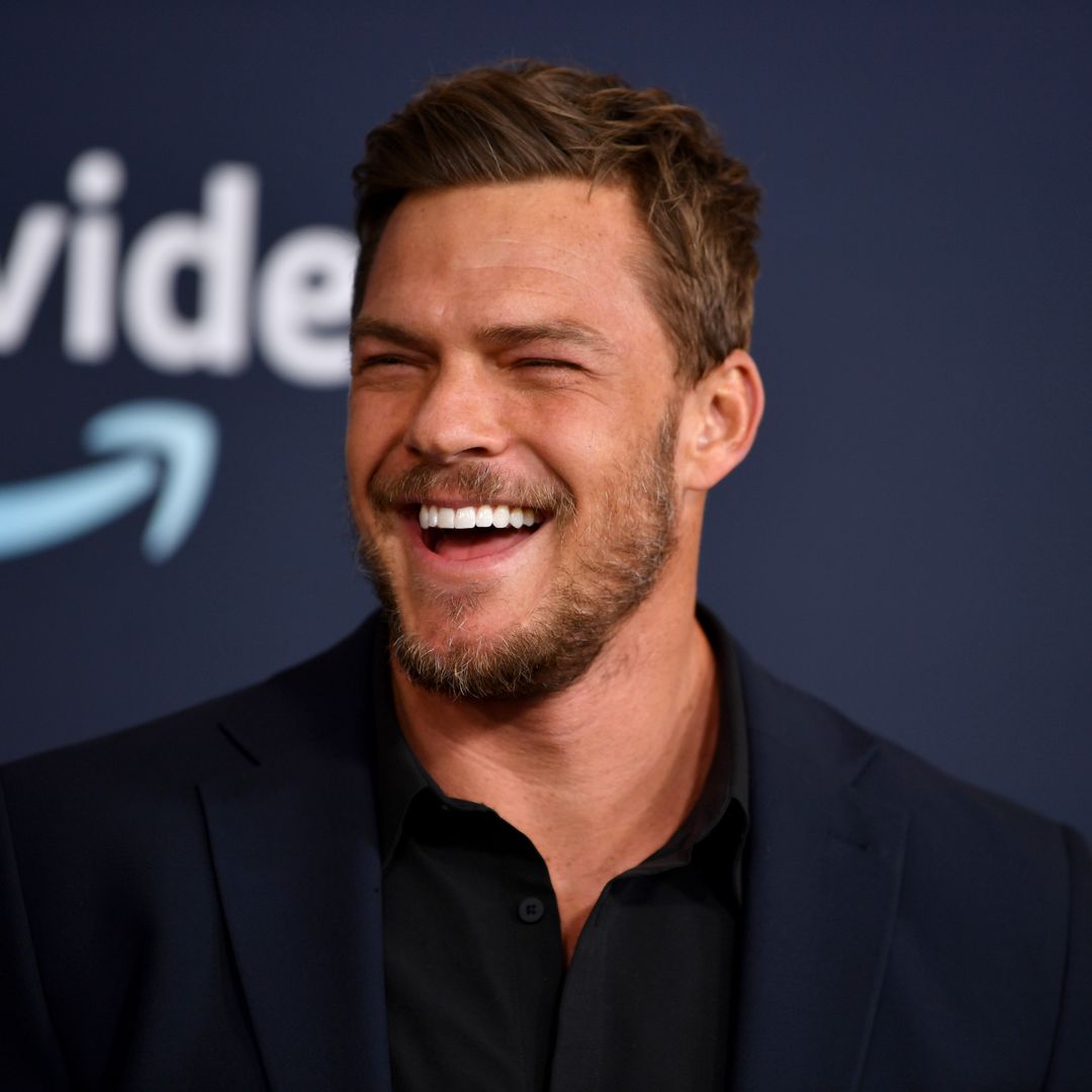 Alan Ritchson teases new neck tattoo as makeup artist threatens to quit