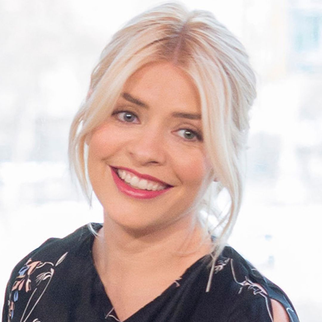 Holly Willoughby gives us ALL a lesson in office chic with her dreamy Topshop skirt
