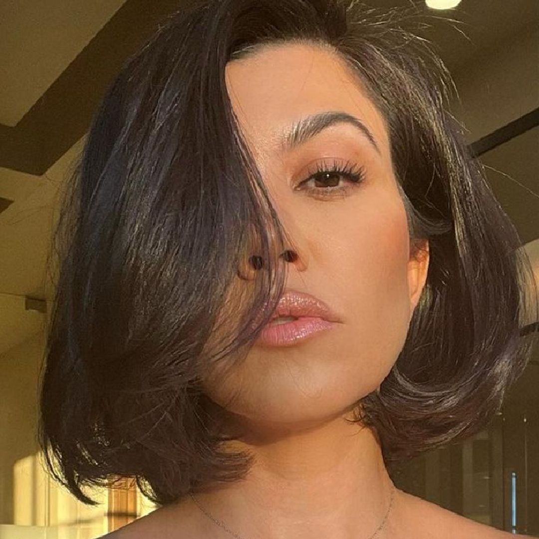 Kourtney Kardashian rocks sexy SKIMS PJs for a jaw-dropping pilates workout