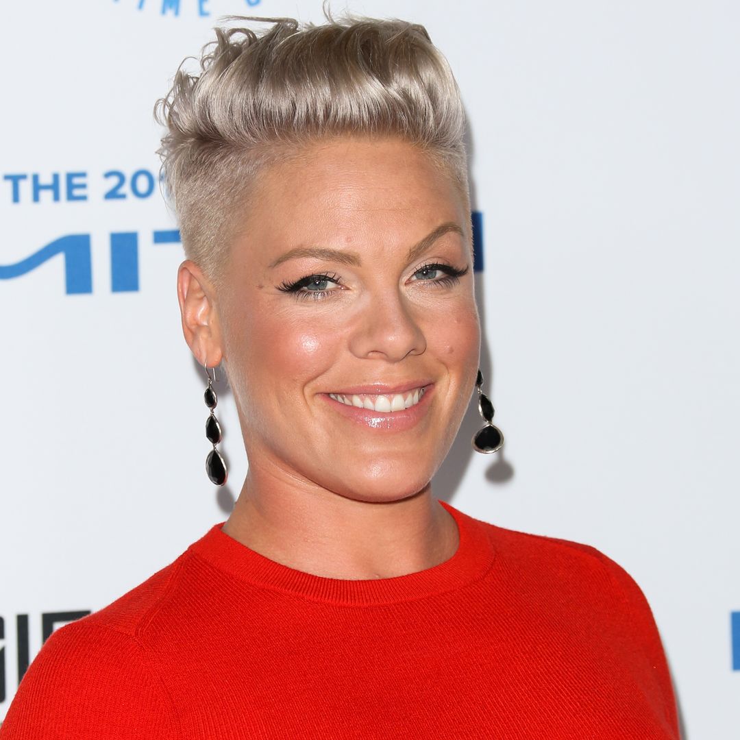Swimsuit-clad Pink proudly shows off her 'thunder thighs,' and fans have the same reaction