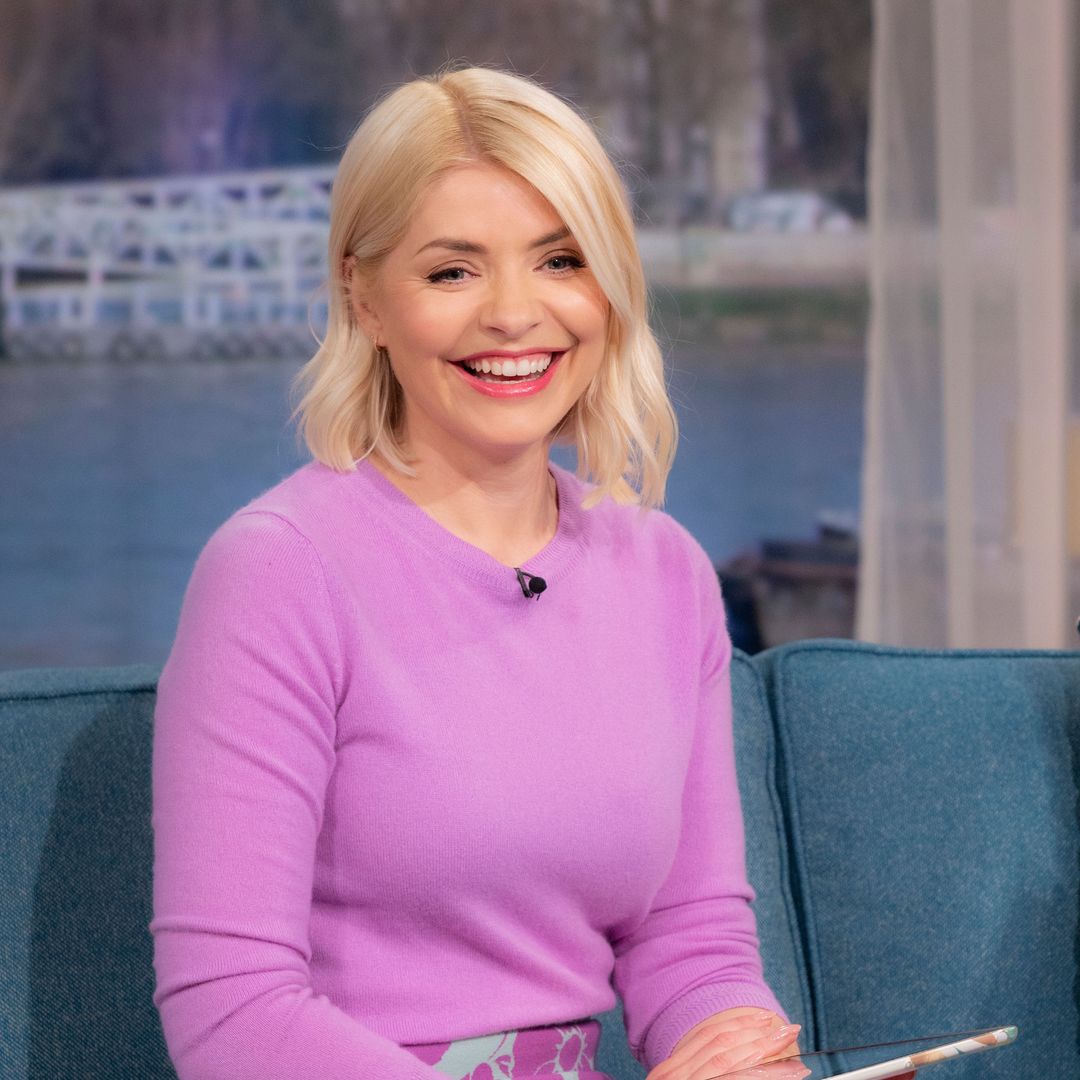Holly Willoughby is a total vision in the prettiest pastel polka dots