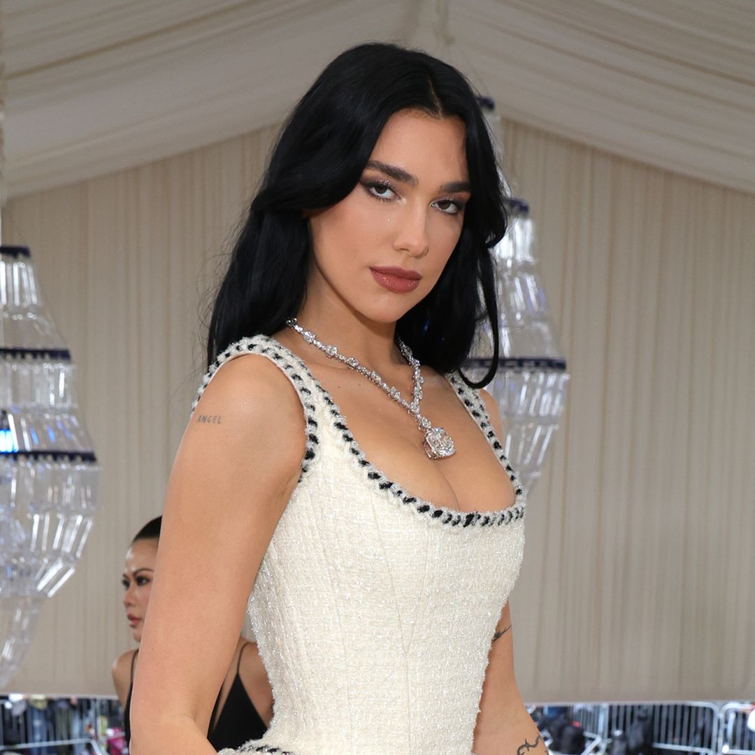 Dua Lipa reveals shocking backstage behind the scenes secrets and wow