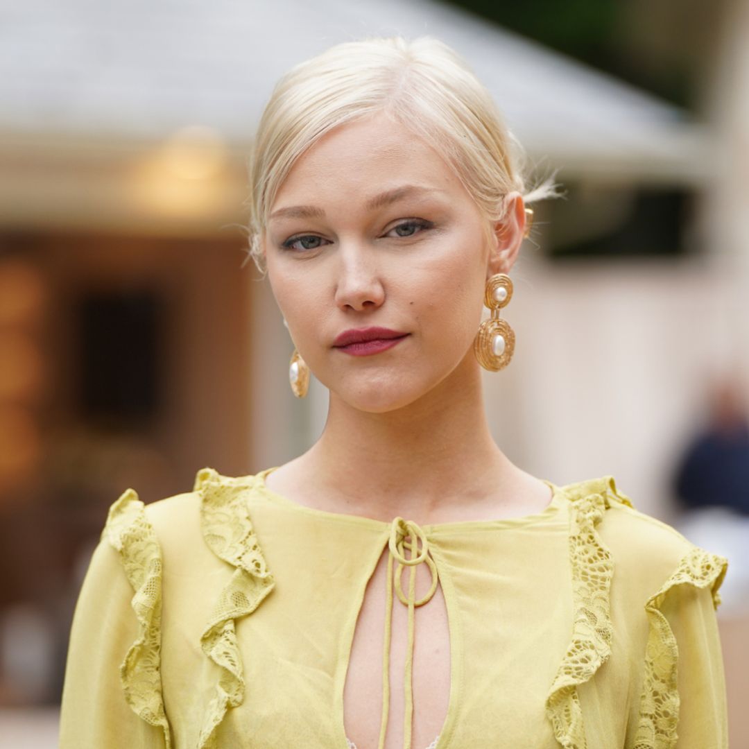 AGT star Grace VanderWaal's mom Tina dies aged 53