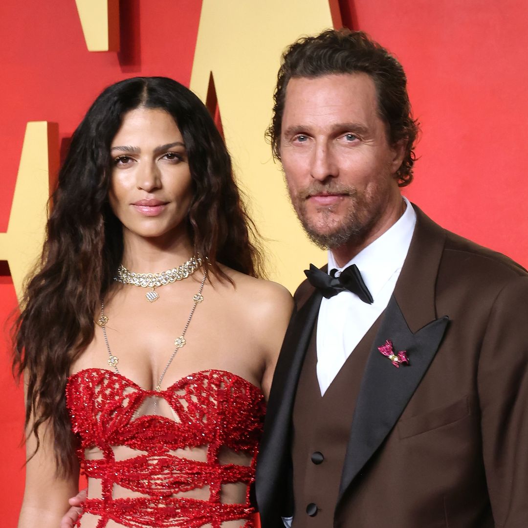 Matthew McConaughey and Camila Alves get photobombed by A-list third wheel in best snaps from Vanity Fair party