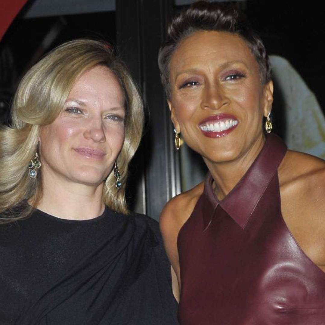 Robin Roberts shares mesmerising beach selfie with partner Amber Laign