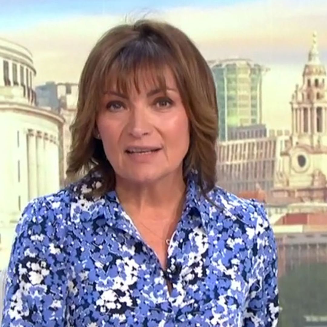 Lorraine Kelly pays touching tribute to hospital staff looking after her poorly dad