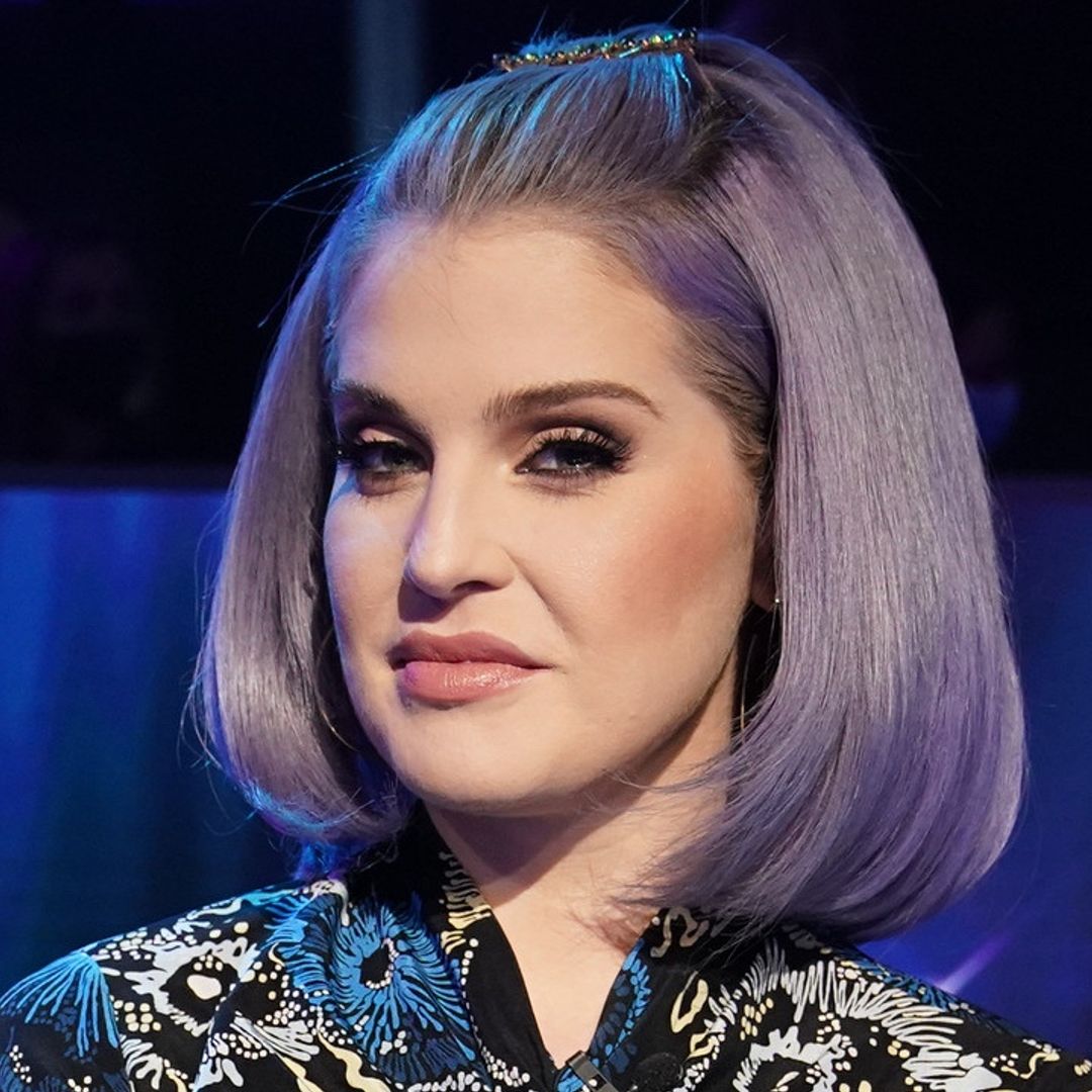 Kelly Osbourne shows off new buzz cut HELLO!