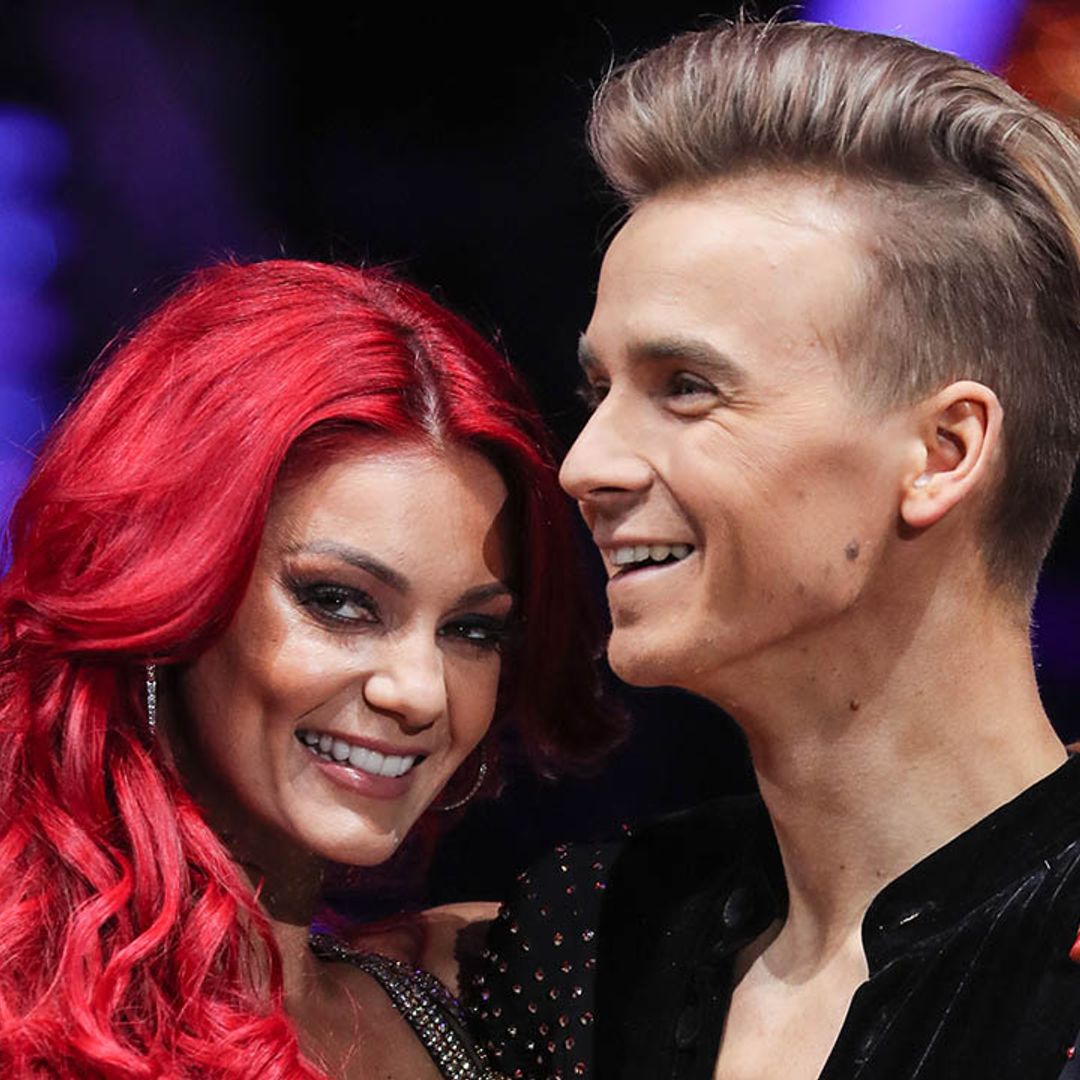 Strictly's Joe Sugg and Dianne Buswell recreate the ultimate couple pose