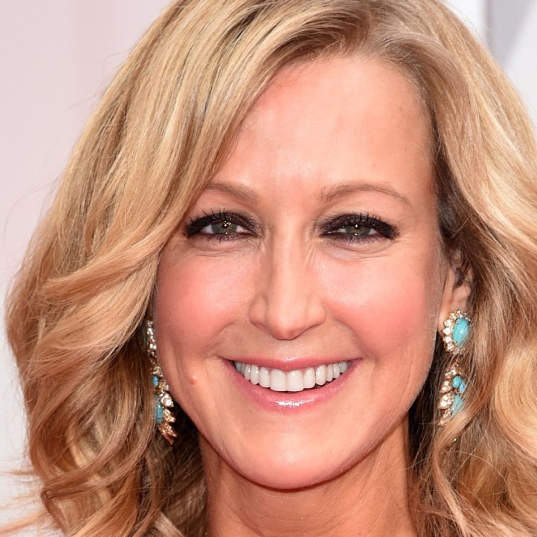 Good Morning America's Lara Spencer shares bittersweet family photo with mom and sister