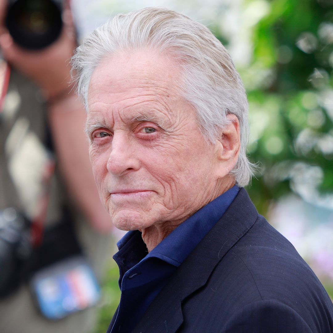 Michael Douglas and rarely-seen famous brother pose for photo you don't want to miss