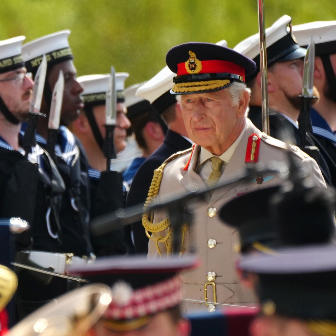 The King and Queen attend moving VJ Day service