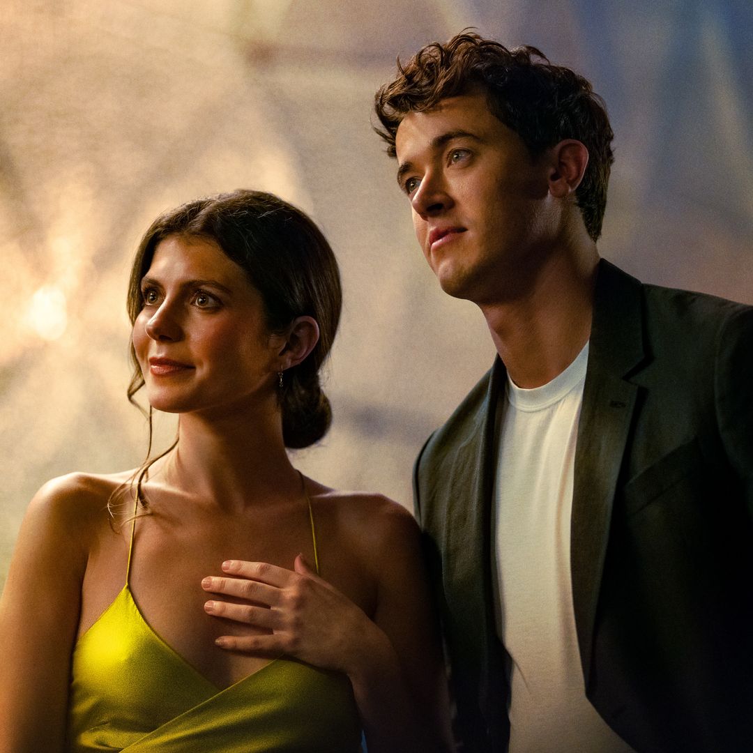 Viewers declare 'romcoms are back' with 'electric chemistry' in Netflix's People We Meet on Vacation adaptation