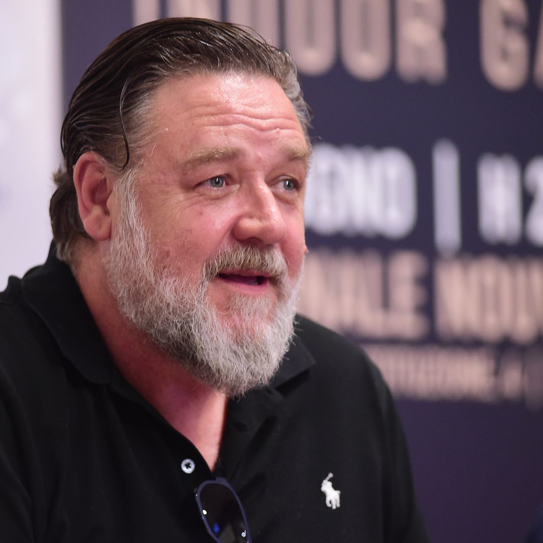 Russell Crowe, 59, unrecognizable in new photos: 'He looks 20 years younger'