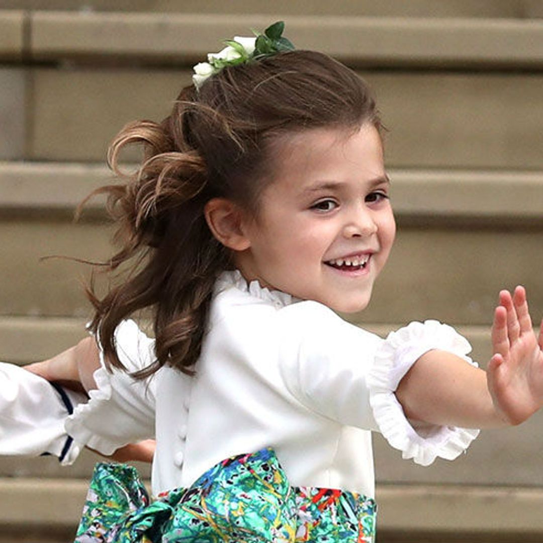 Robbie Williams' daughter Teddy steals the show again in new family video